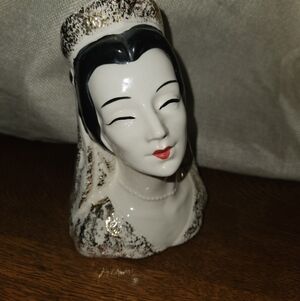 Vintage Lady Head Vase Cream and Gold Bride Very Rare